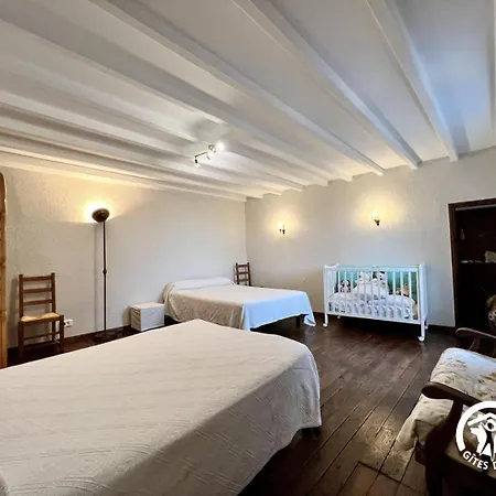 Holiday home Le Fleuri Limousis