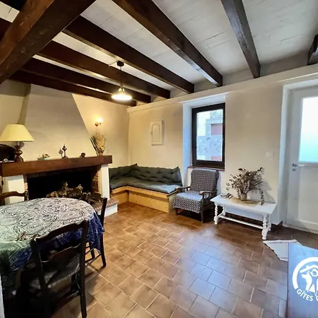 בית נופש Le Fleuri *